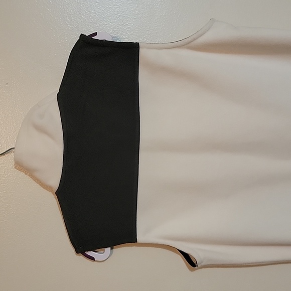 10,000 ft Above Sea Level Fleece Vest S Color block bone white and gray. - Picture 5 of 10